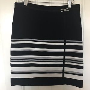 White House Black Market Skirt